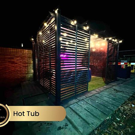 Nr Birmingham City Centre, 5 Bed, Luxe Inn エクステリア 写真