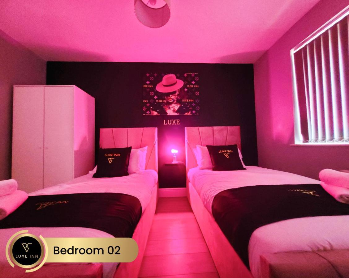 Nr Birmingham City Centre, 5 Bed, Luxe Inn エクステリア 写真