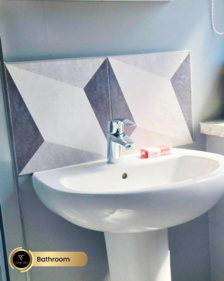 Nr Birmingham City Centre, 5 Bed, Luxe Inn エクステリア 写真